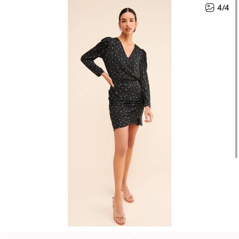 Elegant Black Star-Patterned Dress - Picture 4 of 4